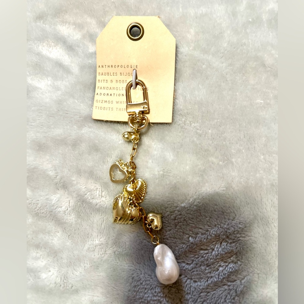 NWT Anthropologie gold heart pearl Bag Charm